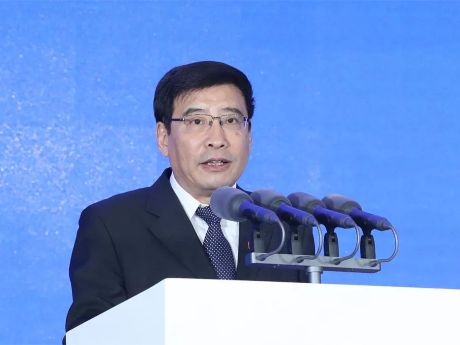 2019世界智能网联汽车大会在京开幕 苗圩出席并致辞